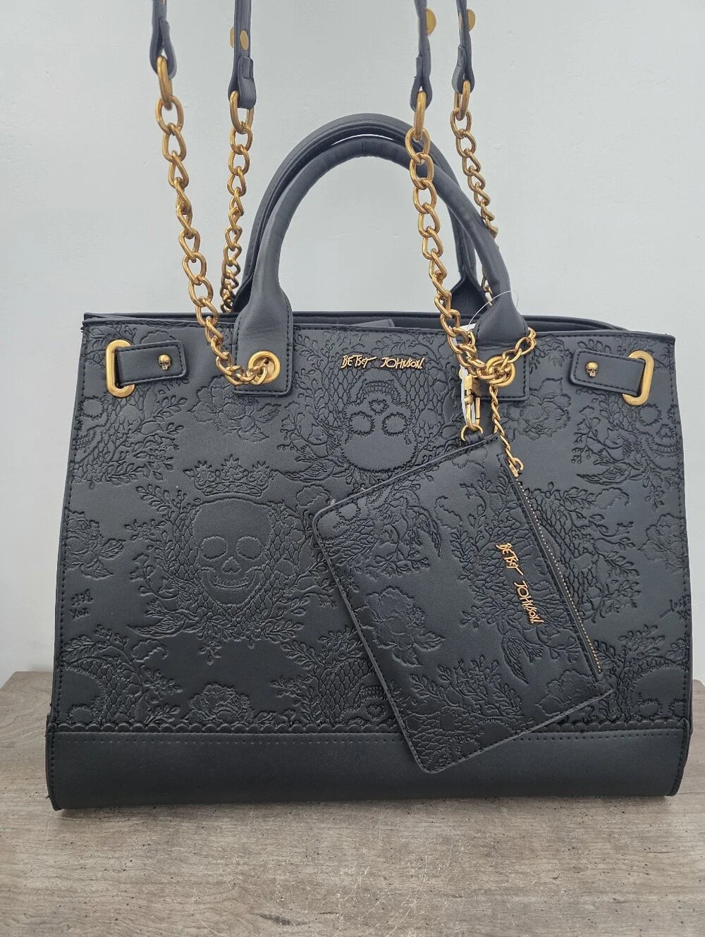 Betsey Johnson Skull Tote Bag Halloween Bag 2026 Collection